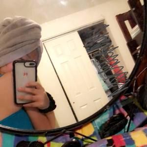 Meet your Posher, Dulce